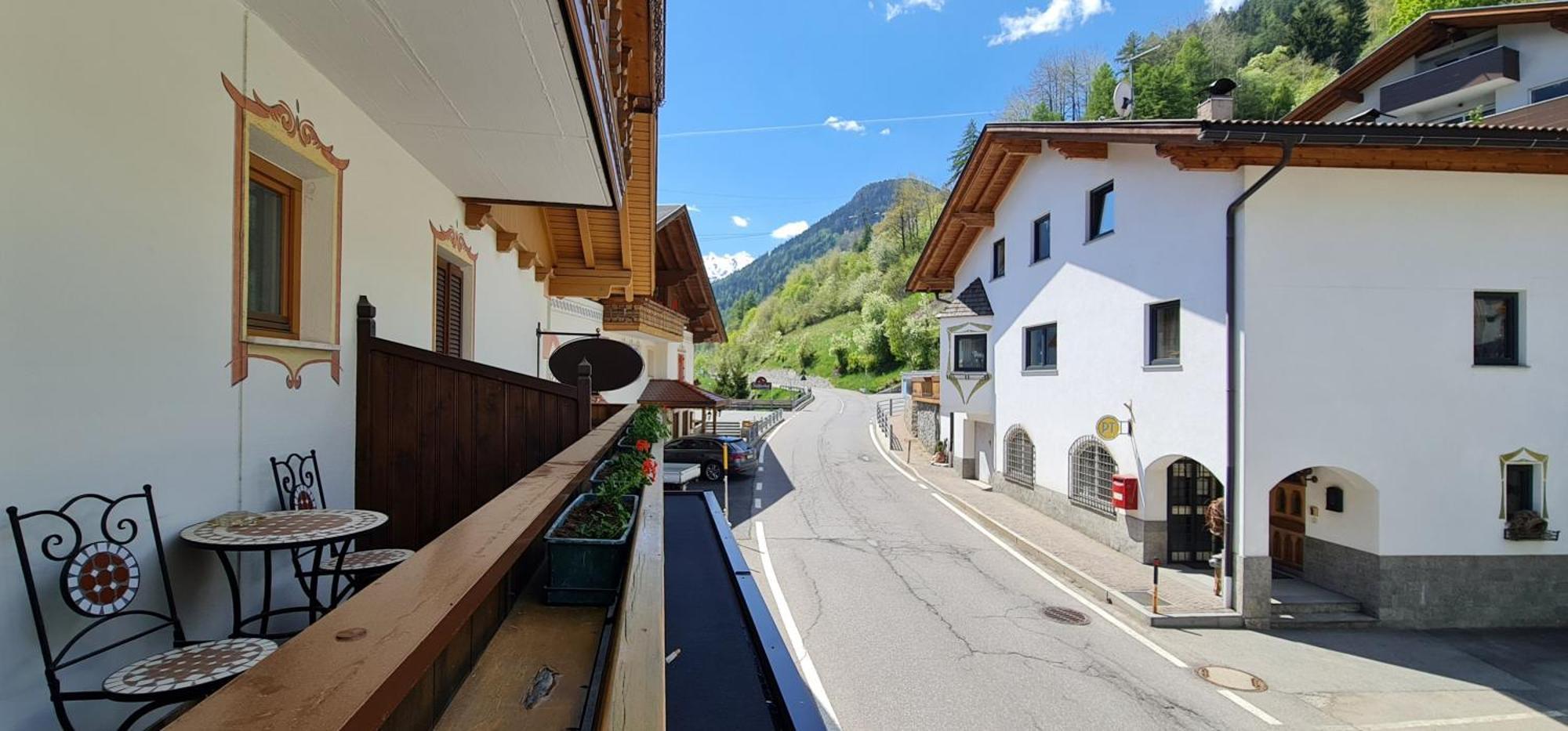 Hotel Traube - Stelvio Quarto foto
